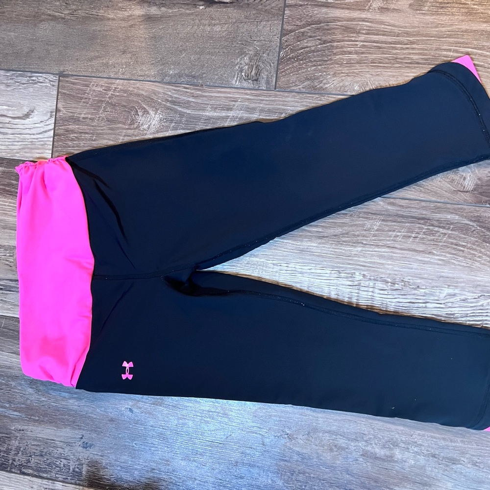 Under Armour Leggings with Pink Waistband